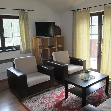 Olivia A Olympia Liptov * روجومبيروك